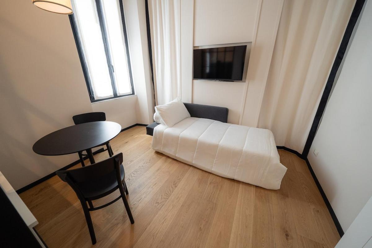 Courtyard Doria Comfort & Style At Vatican Museums Apartment *